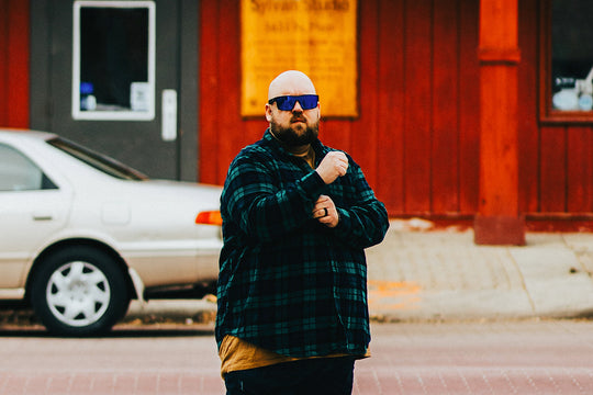 Horizon XL - Matte Black - Deep Blue Polarized Sunglasses | Detour